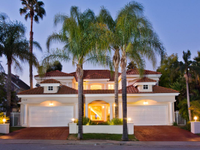 ELEGANT HOME IN PRESTIGIOUS AMESTOY ESTATES