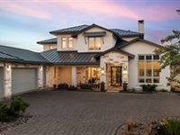 LIGHT-FILLED CONTEMPORARY BEAUTY IN SPANISH OAKS