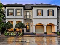 GORGEOUS AND STATELY HOME WITH LUSH AND RELAXING OUTDOOR SPACE