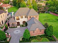 IMPECCABLY MAINTAINED HOME IN LAFAYETTE
