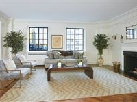 EXCEPTIONAL, SUN-FILLED EIGHT-ROOM APARTMENT