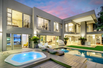 MASTERPIECE IN GREAT LOCATION