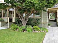GORGEOUS ELMWOOD CRAFTSMAN DUPLEX