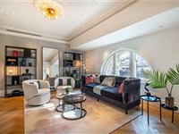 STUNNING NEW TWO BEDROOM APARTMENT AT OCEANIC HOUSE