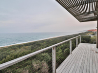 PARADISE ON THE EDGE OF THE OCEAN