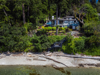 SPECTACULAR WATERFRONT HOME