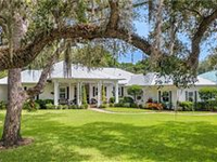 IMPECCABLE CUSTOM BUILT HOME