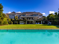 THE ULTIMATE DREAM FAMILY HOME