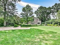 PICTURE BOOK HOME OF GRACIOUS SOUTHERN LIVING