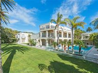 MAGNIFICENT RESIDENCE IN KOHIMARAMA