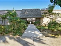 NEWLY UPDATED TOWNHOME