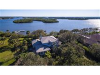 RIVERFRONT RESIDENCE WITH FABULOUS VIEWS
