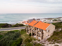 EIGHT BEDROOM HOME AT THE SOUTHERNMOST TIP OF AFRICA