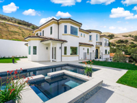 CAREFULLY SITED NEW CONSTRUCTION