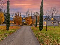 AMAZING ASHLAND ESTATE WITH SPECTACULAR VIEWS