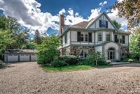 GRAND AND SPECTACULAR PROPERTY