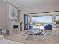 STYLISH STONEHURST HOME