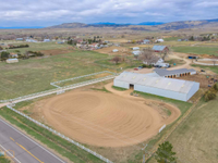FANTASTIC OPPORTUNITY FOR PROFESSIONAL HORSE TRAINING OR HOBBY FARM!