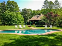 SUNNY AND PRIVATE FAMILY OASIS