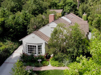 STUNNING SINGLE LEVEL WITH DESIGNER DETAILS THROUGHOUT