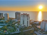 THE PINNACLE OF LUXURY COASTAL LIVING