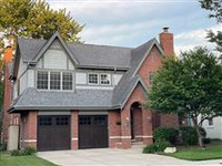 INCREDIBLE ARCHITECTURAL FEATURES AND SPACE