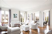 ELEGANT AND IDEALLY LOCATED RESIDENCE IN THE HEART OF SAINT-AUGUSTIN
