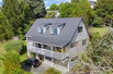 SUPER-SIZED AND WELL-PRESENTED 1970S HOME