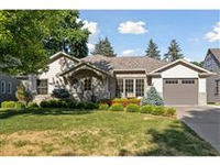 JEWEL BOX LOCATED IN THE HEART OF EAST EDINA