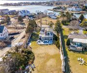 COMFORTABLE WATERFRONT HOME WITH PRIVATE DOCK