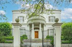 EXQUISITE HOME WITH EVERY AMENITY