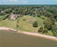 FIVE-PLUS ACRES ON THE JAMES RIVER