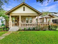 A CHARMING CLARKSVILLE BUNGALOW