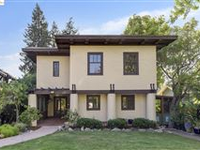 GRAND 1910 BEAUTY WITH LOVELY DETAILS AND GORGEOUS DECK