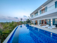 STUNNING OCEAN VIEW SIX BEDROOM VILLA IN BUKIT