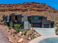 ELEGANT HOME IN THE VISTAS IN ENTRADA