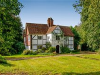 CHARMING MONTEAGLE HOUSE IN YATELEY