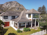 EXCLUSIVE SEAFRONT ENCLAVE - VOELKLIP HERMANUS