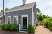 CHARMING SEA CAPTAINS PROPERTY WITH A PRIVATE GARDEN