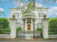 EXQUISITE HOME WITH EVERY AMENITY