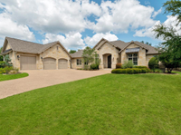 GORGEOUS ONE ACRE PROPERTY