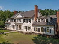 BEAUTIFUL HOME IN COUNTRY CLUB ESTATES