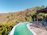 EXCLUSIVE HILLTOP RETREAT SET ON 8HA OF LAND FOR SALE IN WILDERNESS