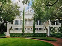 THE ROBERTSON HOUSE - AN EXTRAORDINARY RESIDENCE