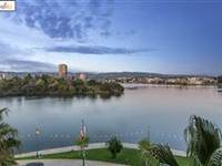 LAKEFRONT STUNNING VIEWS