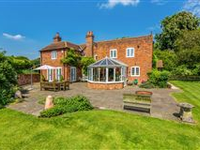 HILLTOP COTTAGE IN BEAUTIFUL BERKSHIRE DOWNS