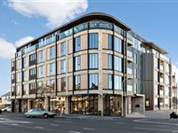 LUXURY APARTMENT IN HIGH-END BOUTIQUE DEVELOPMENT