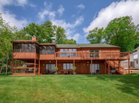 IMMACULATE HOME ON DIAMOND LAKE