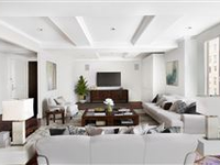 LIGHT-FILLED TWO BEDROOM ON FIFTH AVENUE