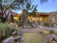 THIS DRAMATIC RESIDENCE OFFERS PANORAMIC MOUNTAIN AND VALLEY VIEWS